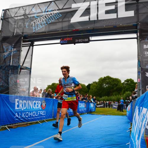 30.08.2026 - Elbe Triathlon Hamburg LAZAROV Photography http://msf.ph/oto/10085666 30.08.2026 11:52:07 Ziel 1281, 1331, 1455 meine-sportfotos.de