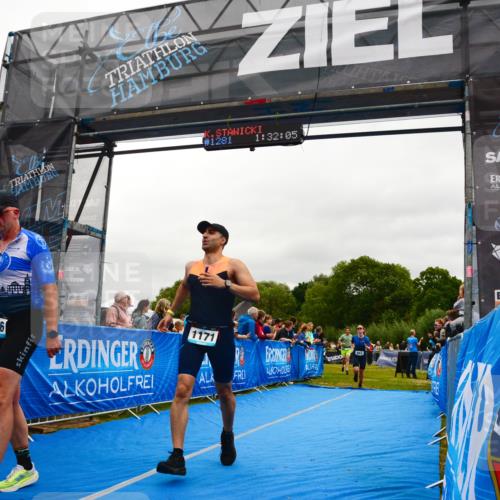 30.08.2026 - Elbe Triathlon Hamburg LAZAROV Photography http://msf.ph/oto/10085691 30.08.2026 11:52:20 Ziel 943, 1128, 1171, 1336, 1578 meine-sportfotos.de
