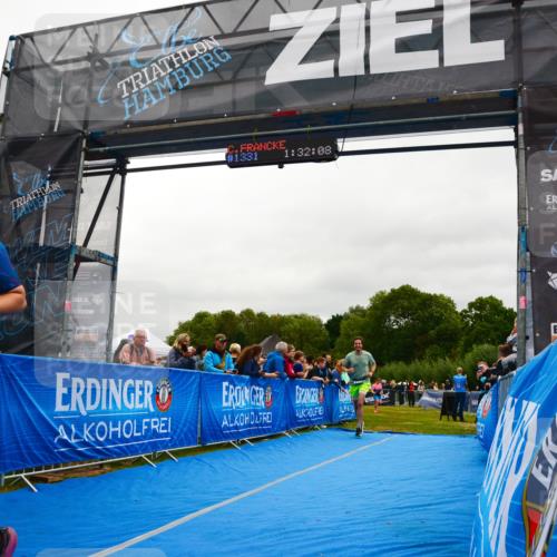 30.08.2026 - Elbe Triathlon Hamburg LAZAROV Photography http://msf.ph/oto/10085713 30.08.2026 11:52:23 Ziel 943, 1128, 1171 meine-sportfotos.de