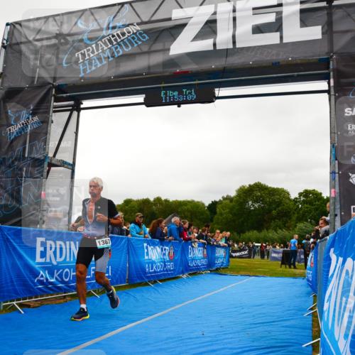 30.08.2026 - Elbe Triathlon Hamburg LAZAROV Photography http://msf.ph/oto/10085764 30.08.2026 11:53:10 Ziel 1367 meine-sportfotos.de