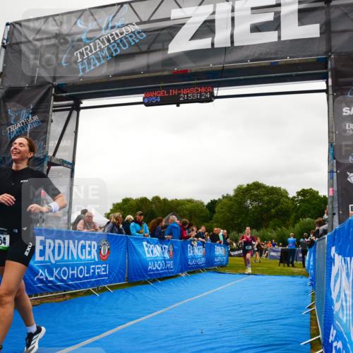 30.08.2026 - Elbe Triathlon Hamburg LAZAROV Photography http://msf.ph/oto/10085816 30.08.2026 11:53:24 Ziel 891, 902, 954 meine-sportfotos.de