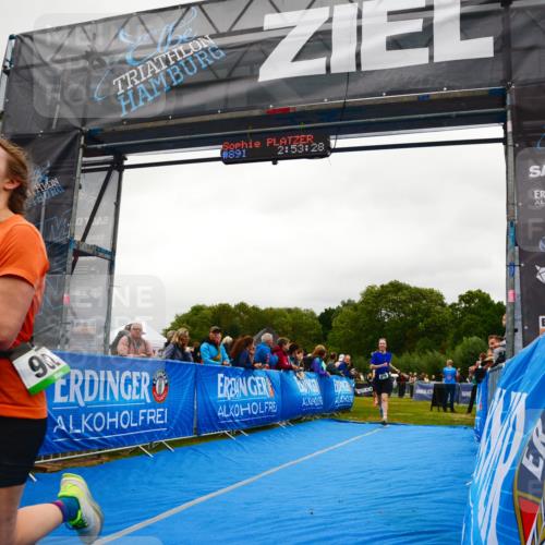 30.08.2026 - Elbe Triathlon Hamburg LAZAROV Photography http://msf.ph/oto/10085843 30.08.2026 11:53:31 Ziel 876, 902, 1426 meine-sportfotos.de