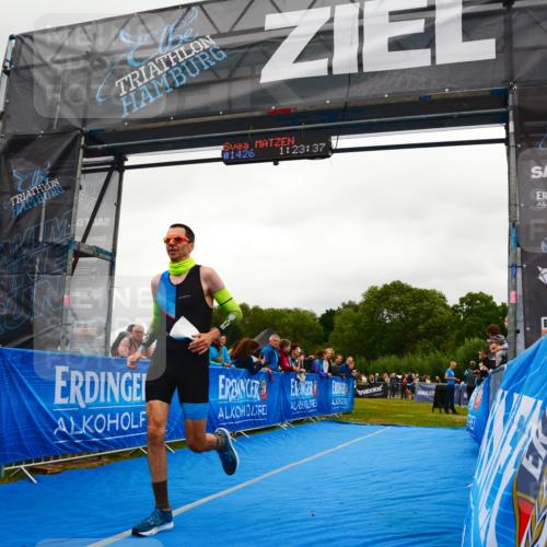 30.08.2026 - Elbe Triathlon Hamburg LAZAROV Photography http://msf.ph/oto/10085884 30.08.2026 11:53:44 Ziel 838, 1291 meine-sportfotos.de