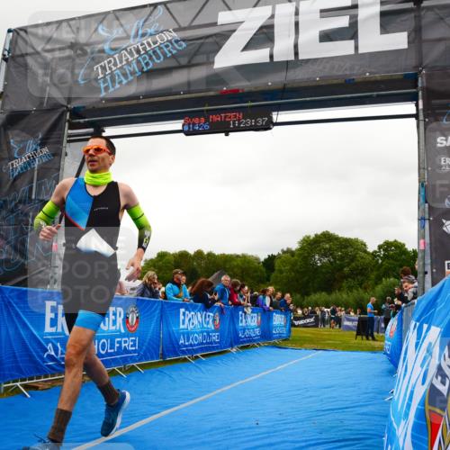 30.08.2026 - Elbe Triathlon Hamburg LAZAROV Photography http://msf.ph/oto/10085887 30.08.2026 11:53:45 Ziel 838, 1291 meine-sportfotos.de