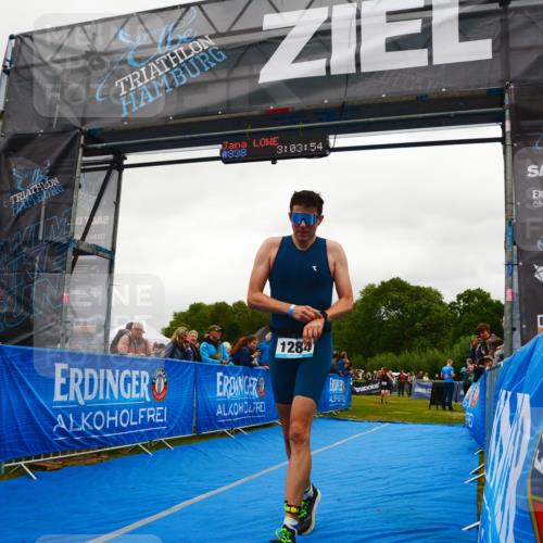 30.08.2026 - Elbe Triathlon Hamburg LAZAROV Photography http://msf.ph/oto/10085910 30.08.2026 11:53:56 Ziel 838, 1284 meine-sportfotos.de