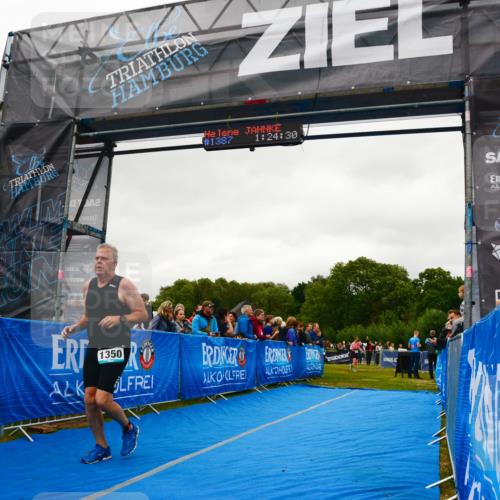 30.08.2026 - Elbe Triathlon Hamburg LAZAROV Photography http://msf.ph/oto/10085958 30.08.2026 11:54:35 Ziel 1350 meine-sportfotos.de