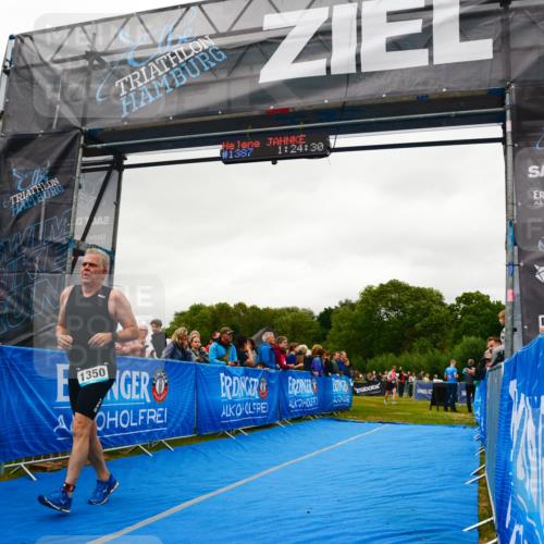 30.08.2026 - Elbe Triathlon Hamburg LAZAROV Photography http://msf.ph/oto/10085961 30.08.2026 11:54:35 Ziel 1350 meine-sportfotos.de