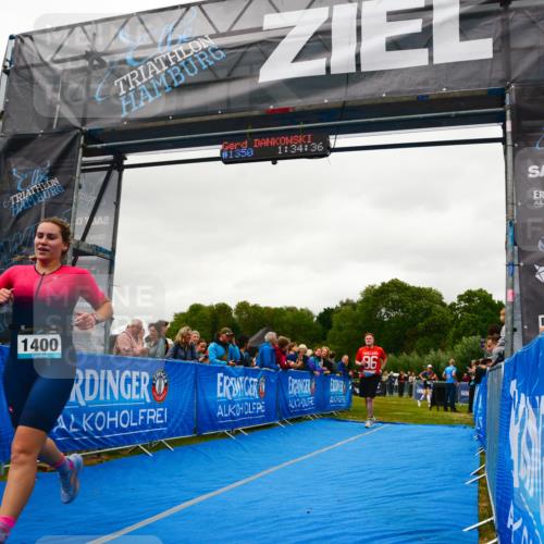 30.08.2026 - Elbe Triathlon Hamburg LAZAROV Photography http://msf.ph/oto/10085972 30.08.2026 11:54:47 Ziel 479, 1400 meine-sportfotos.de