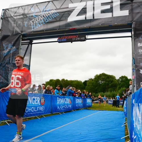 30.08.2026 - Elbe Triathlon Hamburg LAZAROV Photography http://msf.ph/oto/10085989 30.08.2026 11:54:52 Ziel 479, 1393, 1428 meine-sportfotos.de