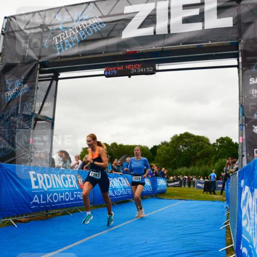 30.08.2026 - Elbe Triathlon Hamburg LAZAROV Photography http://msf.ph/oto/10085991 30.08.2026 11:54:56 Ziel 1393, 1428 meine-sportfotos.de