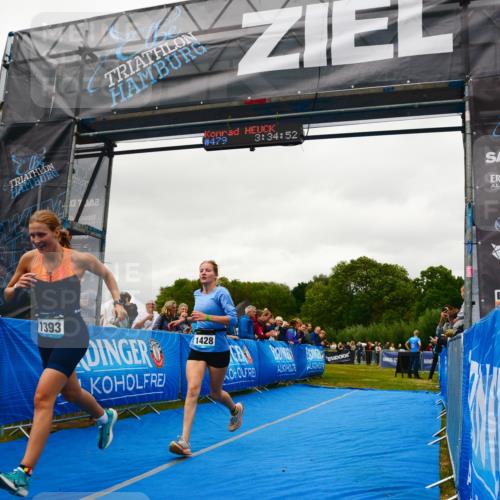 30.08.2026 - Elbe Triathlon Hamburg LAZAROV Photography http://msf.ph/oto/10085997 30.08.2026 11:54:57 Ziel 1393, 1428 meine-sportfotos.de