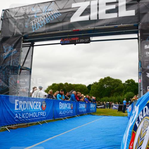 30.08.2026 - Elbe Triathlon Hamburg LAZAROV Photography http://msf.ph/oto/10086026 30.08.2026 11:55:36 Ziel 1343 meine-sportfotos.de