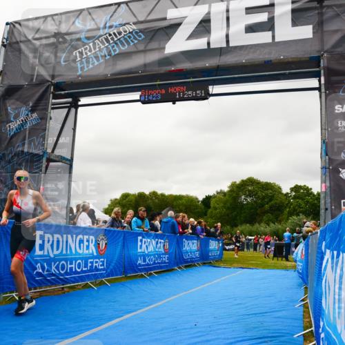 30.08.2026 - Elbe Triathlon Hamburg LAZAROV Photography http://msf.ph/oto/10086034 30.08.2026 11:55:50 Ziel 1423, 1507 meine-sportfotos.de