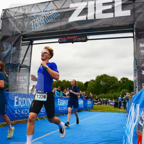 30.08.2026 - Elbe Triathlon Hamburg LAZAROV Photography http://msf.ph/oto/10086061 30.08.2026 11:56:00 Ziel 836, 849, 861, 1376 meine-sportfotos.de