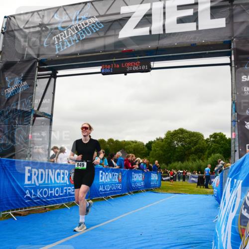 30.08.2026 - Elbe Triathlon Hamburg LAZAROV Photography http://msf.ph/oto/10086068 30.08.2026 11:56:07 Ziel 849, 957 meine-sportfotos.de