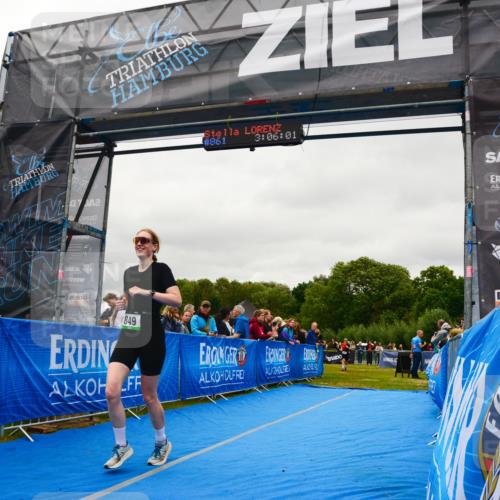 30.08.2026 - Elbe Triathlon Hamburg LAZAROV Photography http://msf.ph/oto/10086070 30.08.2026 11:56:07 Ziel 849, 957 meine-sportfotos.de