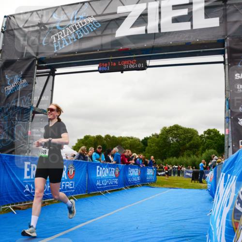 30.08.2026 - Elbe Triathlon Hamburg LAZAROV Photography http://msf.ph/oto/10086072 30.08.2026 11:56:07 Ziel 849, 957 meine-sportfotos.de