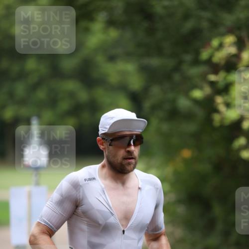 30.08.2026 - Elbe Triathlon Hamburg Antke Förster http://msf.ph/oto/10094613 30.08.2026 09:21:45 Laufen 22 meine-sportfotos.de