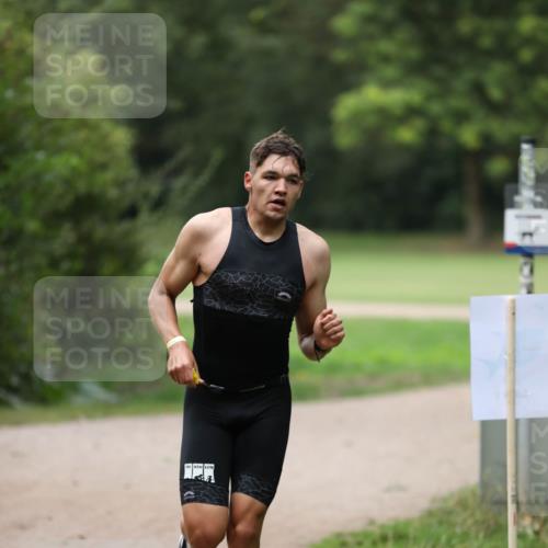 30.08.2026 - Elbe Triathlon Hamburg Antke Förster http://msf.ph/oto/10094625 30.08.2026 09:22:06 Laufen  meine-sportfotos.de
