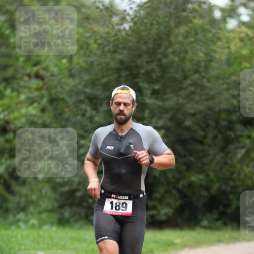 30.08.2026 - Elbe Triathlon Hamburg Antke Förster http://msf.ph/oto/10094683 30.08.2026 09:25:29 Laufen 189 meine-sportfotos.de