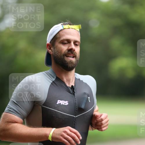 30.08.2026 - Elbe Triathlon Hamburg Antke Förster http://msf.ph/oto/10094689 30.08.2026 09:25:31 Laufen 189, 7 meine-sportfotos.de
