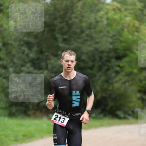 30.08.2026 - Elbe Triathlon Hamburg Antke Förster http://msf.ph/oto/10094695 30.08.2026 09:26:12 Laufen 213 meine-sportfotos.de
