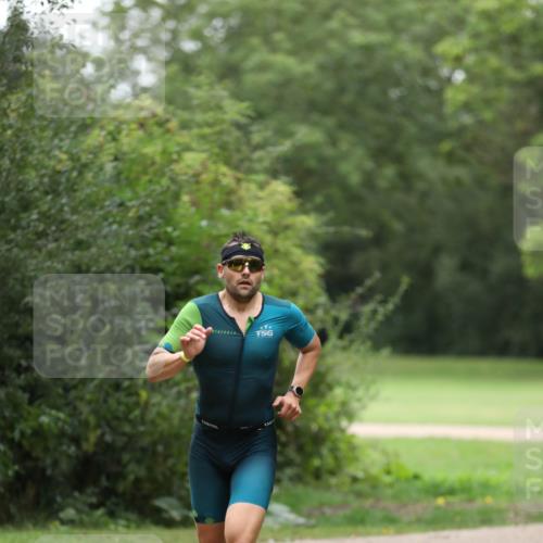 30.08.2026 - Elbe Triathlon Hamburg Antke Förster http://msf.ph/oto/10094701 30.08.2026 09:26:15 Laufen  meine-sportfotos.de