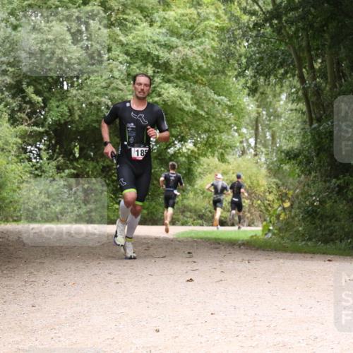 30.08.2026 - Elbe Triathlon Hamburg Antke Förster http://msf.ph/oto/10094710 30.08.2026 09:42:50 Laufen 18 meine-sportfotos.de