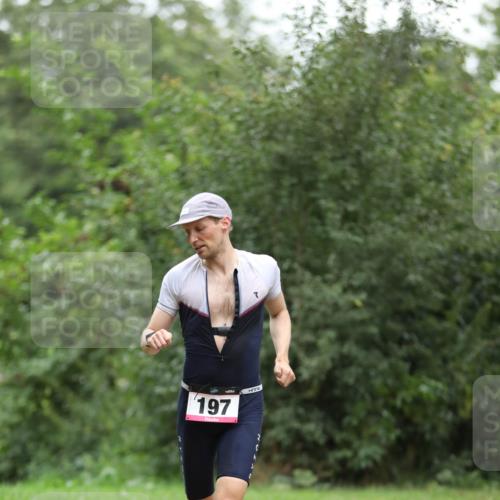 30.08.2026 - Elbe Triathlon Hamburg Antke Förster http://msf.ph/oto/10094711 30.08.2026 09:26:23 Laufen 197, 7 meine-sportfotos.de