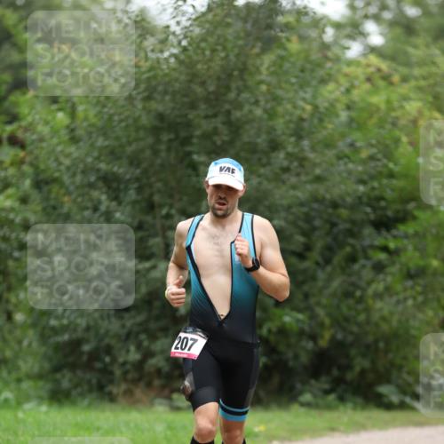 30.08.2026 - Elbe Triathlon Hamburg Antke Förster http://msf.ph/oto/10094719 30.08.2026 09:26:30 Laufen 207 meine-sportfotos.de