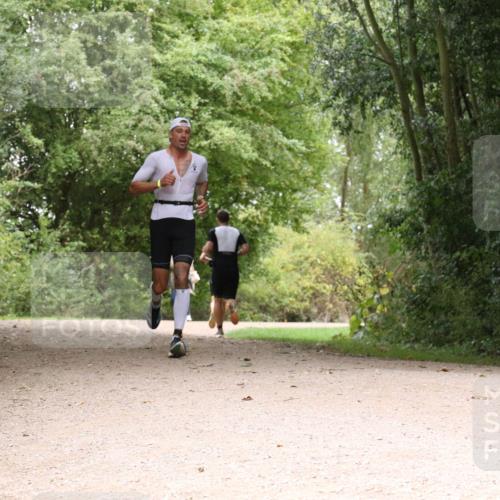 30.08.2026 - Elbe Triathlon Hamburg Antke Förster http://msf.ph/oto/10094728 30.08.2026 09:43:38 Laufen  meine-sportfotos.de