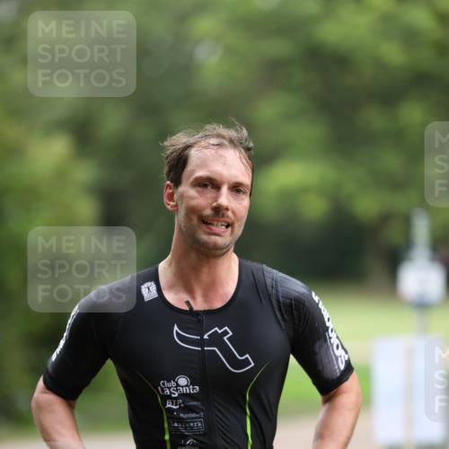 30.08.2026 - Elbe Triathlon Hamburg Antke Förster http://msf.ph/oto/10094737 30.08.2026 09:27:31 Laufen 185 meine-sportfotos.de