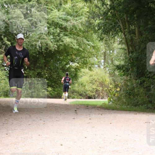 30.08.2026 - Elbe Triathlon Hamburg Antke Förster http://msf.ph/oto/10094828 30.08.2026 09:48:46 Laufen  meine-sportfotos.de