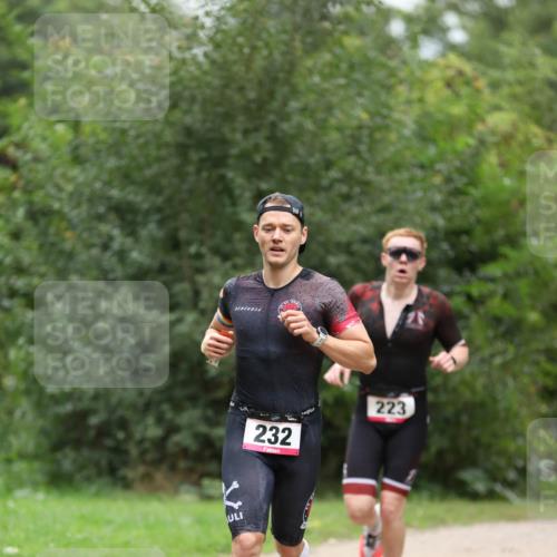 30.08.2026 - Elbe Triathlon Hamburg Antke Förster http://msf.ph/oto/10094853 30.08.2026 09:32:58 Laufen 232, 223 meine-sportfotos.de