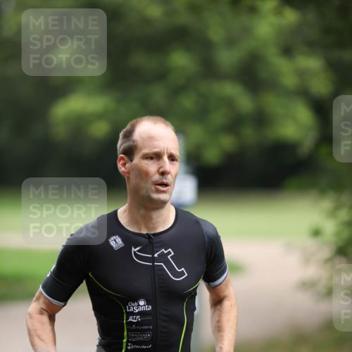 30.08.2026 - Elbe Triathlon Hamburg Antke Förster http://msf.ph/oto/10094883 30.08.2026 09:33:28 Laufen 192 meine-sportfotos.de