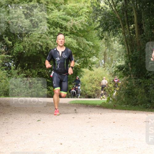 30.08.2026 - Elbe Triathlon Hamburg Antke Förster http://msf.ph/oto/10094892 30.08.2026 09:51:56 Laufen  meine-sportfotos.de