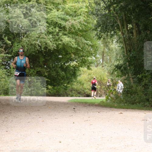 30.08.2026 - Elbe Triathlon Hamburg Antke Förster http://msf.ph/oto/10094932 30.08.2026 09:52:54 Laufen 10 meine-sportfotos.de