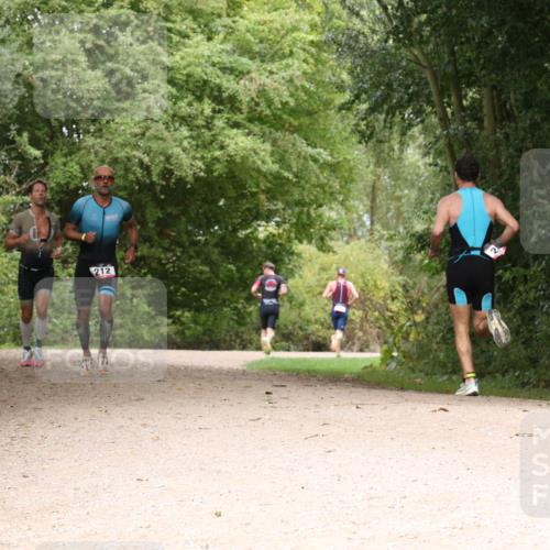 30.08.2026 - Elbe Triathlon Hamburg Antke Förster http://msf.ph/oto/10094954 30.08.2026 09:54:12 Laufen 212 meine-sportfotos.de