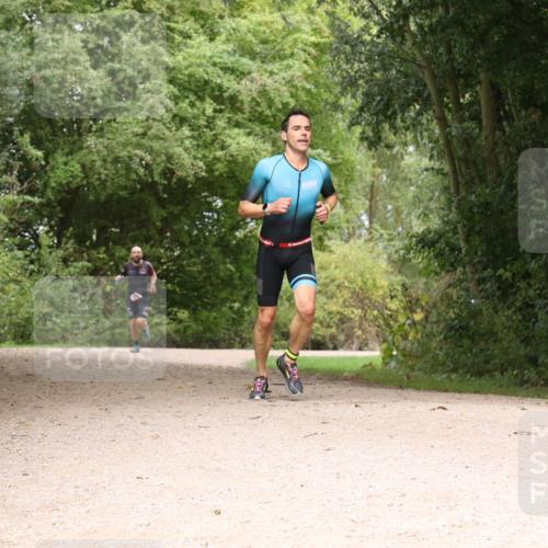 30.08.2026 - Elbe Triathlon Hamburg Antke Förster http://msf.ph/oto/10094980 30.08.2026 09:54:43 Laufen  meine-sportfotos.de