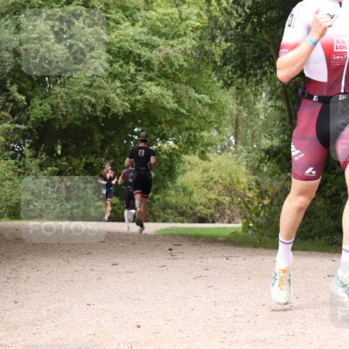 30.08.2026 - Elbe Triathlon Hamburg Antke Förster http://msf.ph/oto/10095004 30.08.2026 09:54:58 Laufen 23, 23 meine-sportfotos.de