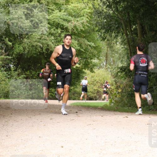 30.08.2026 - Elbe Triathlon Hamburg Antke Förster http://msf.ph/oto/10095072 30.08.2026 09:56:37 Laufen  meine-sportfotos.de
