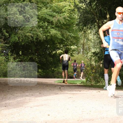 30.08.2026 - Elbe Triathlon Hamburg Antke Förster http://msf.ph/oto/10095096 30.08.2026 09:56:58 Laufen 20 meine-sportfotos.de