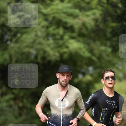 30.08.2026 - Elbe Triathlon Hamburg Antke Förster http://msf.ph/oto/10095097 30.08.2026 09:46:44 Laufen  meine-sportfotos.de