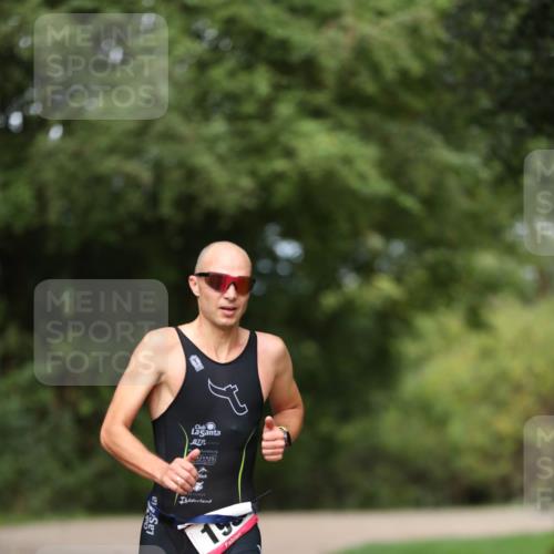 30.08.2026 - Elbe Triathlon Hamburg Antke Förster http://msf.ph/oto/10095105 30.08.2026 09:47:12 Laufen  meine-sportfotos.de