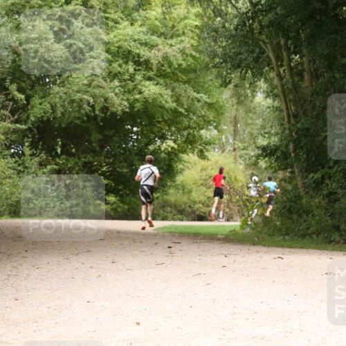 30.08.2026 - Elbe Triathlon Hamburg Antke Förster http://msf.ph/oto/10095180 30.08.2026 09:59:16 Laufen  meine-sportfotos.de