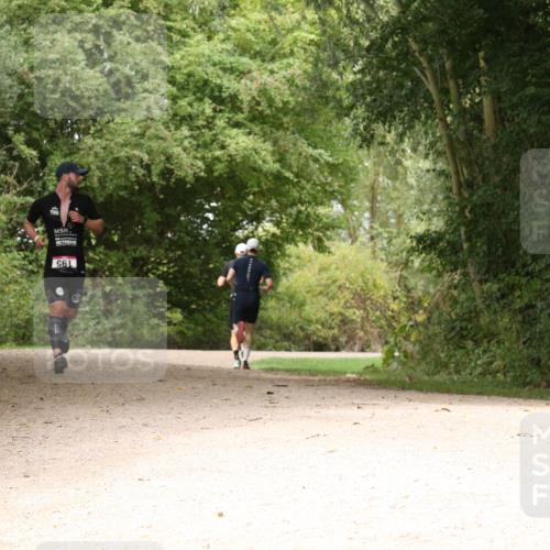 30.08.2026 - Elbe Triathlon Hamburg Antke Förster http://msf.ph/oto/10095192 30.08.2026 10:00:23 Laufen 961 meine-sportfotos.de