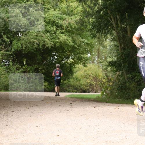 30.08.2026 - Elbe Triathlon Hamburg Antke Förster http://msf.ph/oto/10095210 30.08.2026 10:00:47 Laufen 898 meine-sportfotos.de