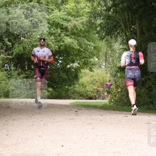 30.08.2026 - Elbe Triathlon Hamburg Antke Förster http://msf.ph/oto/10095280 30.08.2026 10:02:25 Laufen  meine-sportfotos.de