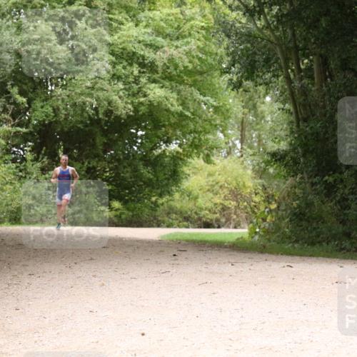 30.08.2026 - Elbe Triathlon Hamburg Antke Förster http://msf.ph/oto/10095316 30.08.2026 10:03:41 Laufen  meine-sportfotos.de