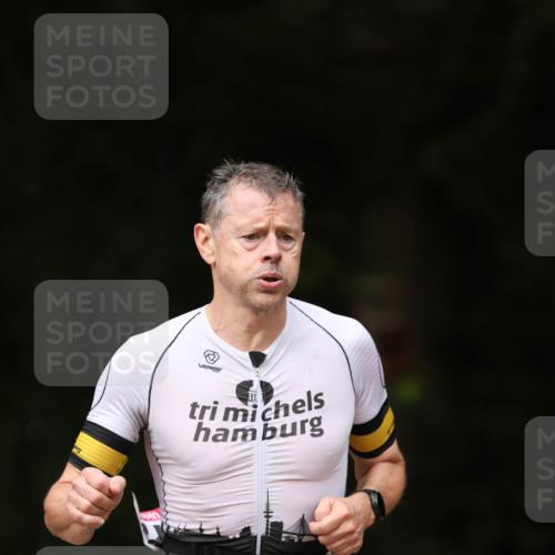 30.08.2026 - Elbe Triathlon Hamburg Antke Förster http://msf.ph/oto/10095329 30.08.2026 09:55:41 Laufen  meine-sportfotos.de